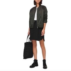 Lululemon on the fly skirt size 6 in blue